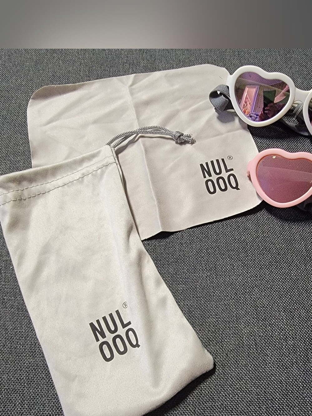 NULOOQ Kids Heart Sunglasses - Pink & White